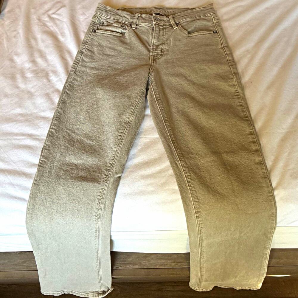 American Eagle Outfitters Beige Straight Leg Jeans Women’s 4 Short